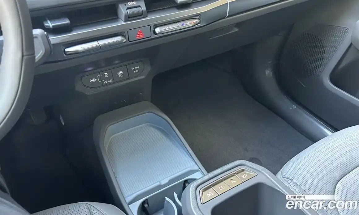 Kia EV3 2025 2.0 Автомат в Москве № 928360, фото 13