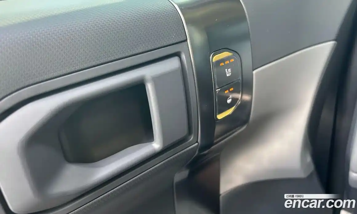 Kia EV3 2025 2.0 Автомат в Москве № 928360, фото 9