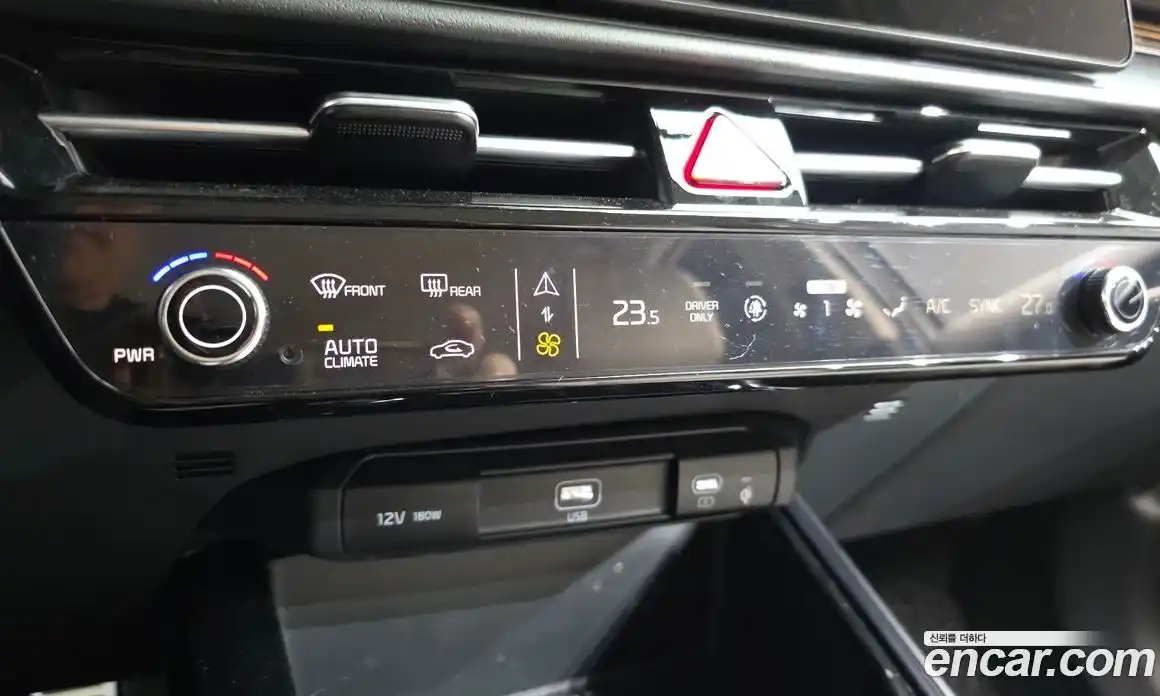 Kia Niro 2025 1.6 Автомат в Москве № 928427, фото 16