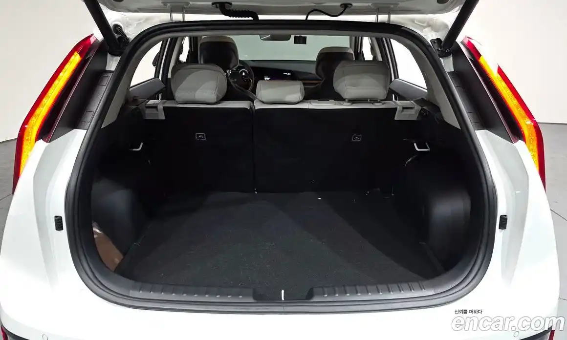 Kia Niro 2025 1.6 Автомат в Москве № 928427, фото 20