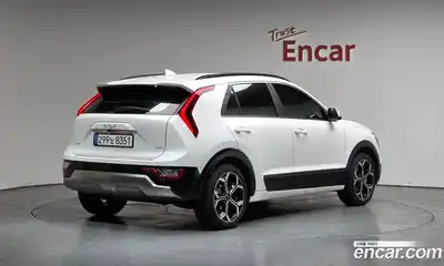 Kia Niro 2025 1.6 Автомат в Москве № 928427, миниатюра 2