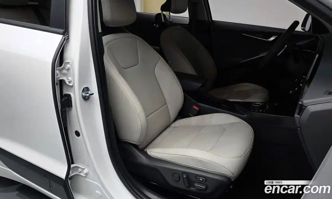 Kia Niro 2025 1.6 Автомат в Москве № 928427, фото 10