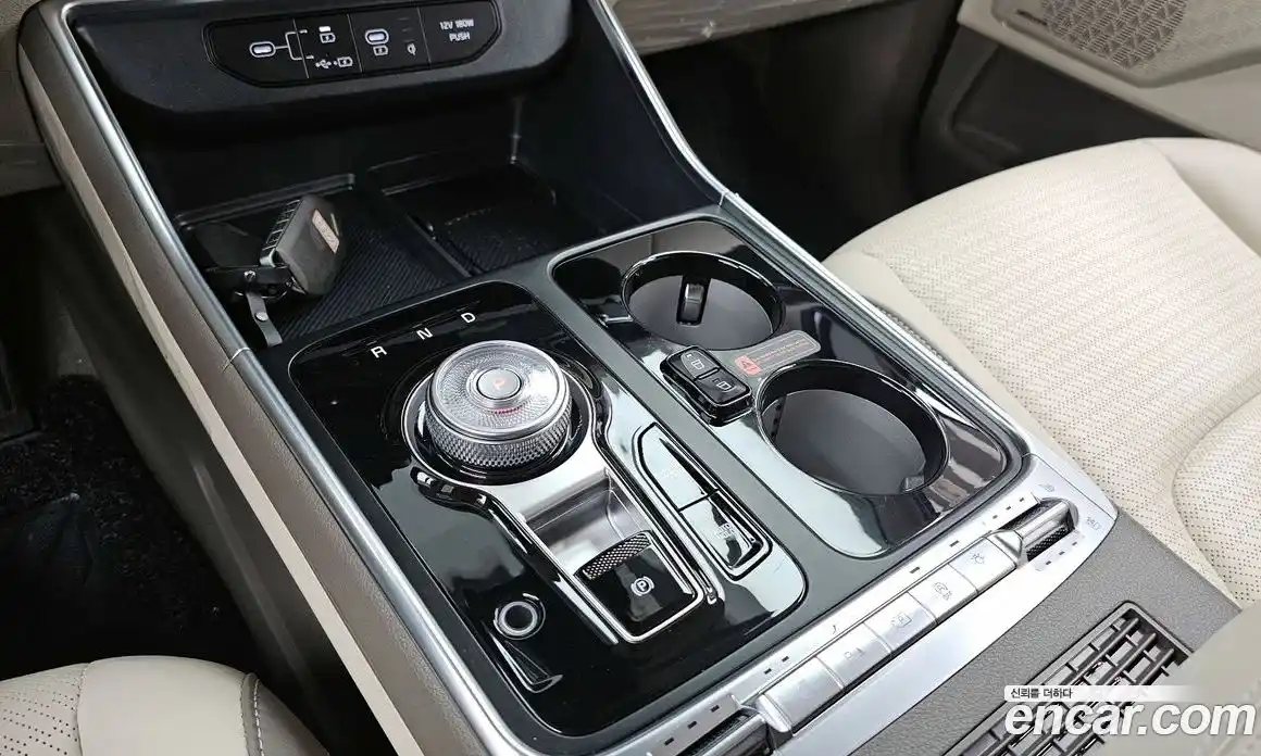 Kia Canival 2024 2.2 Автомат в Москве № 928443, фото 9