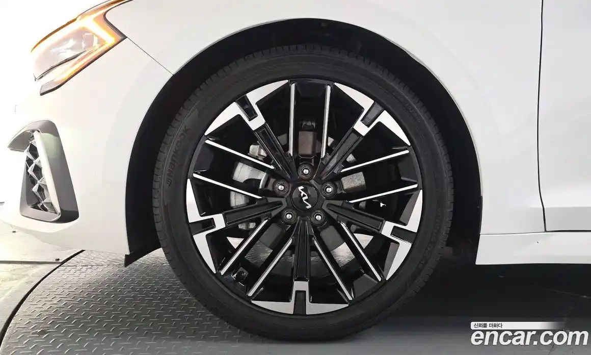 Kia K5 2024 1.6 Автомат в Москве № 928620, фото 4