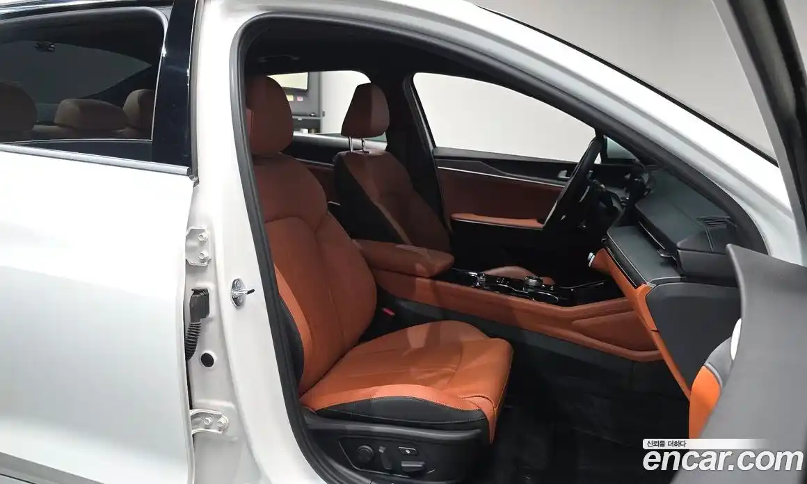 Kia K5 2024 1.6 Автомат в Москве № 928620, фото 9