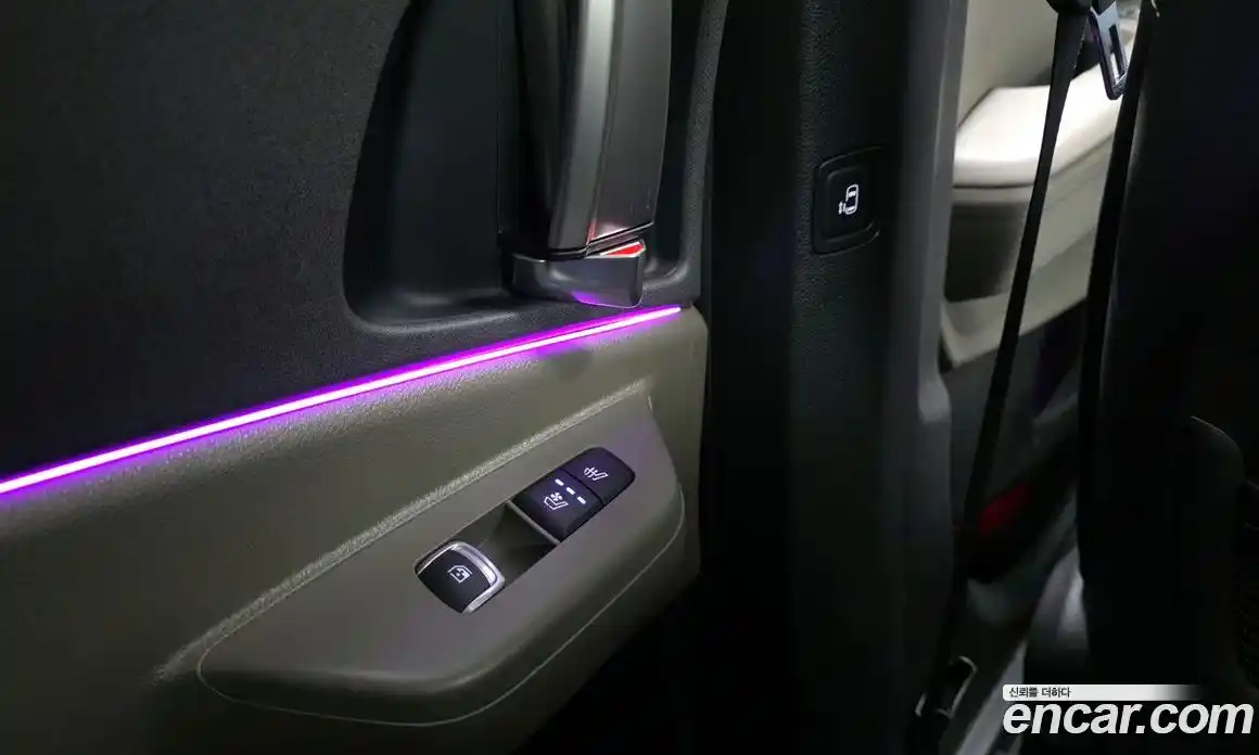 Kia Canival 2023 2.2 Автомат в Москве № 928831, фото 18