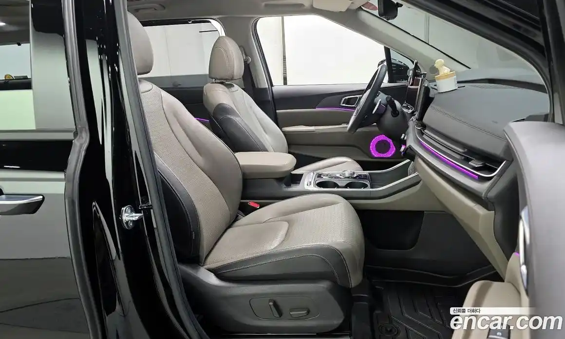 Kia Canival 2023 2.2 Автомат в Москве № 928831, фото 10