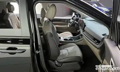 Kia Canival 2025 3.5 Автомат в Москве № 928846, миниатюра 12