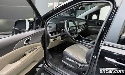 Kia Canival 2025 3.5 Автомат в Москве № 928846, миниатюра 10