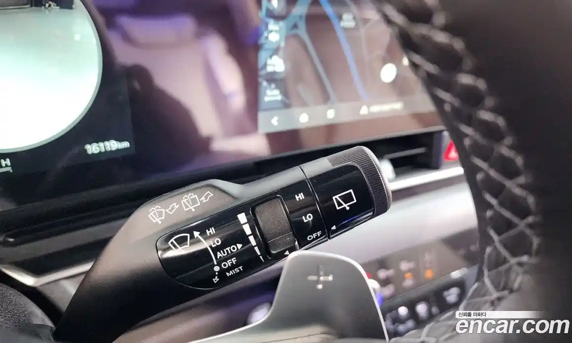 Kia Canival 2024 3.5 Автомат в Москве № 928859, фото 18