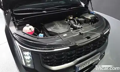 Kia Canival 2024 2.2 Автомат в Москве № 928874, миниатюра 6