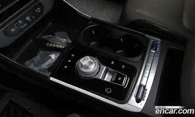 Kia Canival 2024 2.2 Автомат в Москве № 928874, миниатюра 9