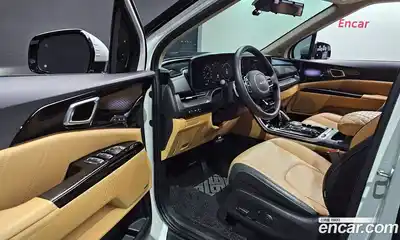 Kia Canival 2023 3.5 Автомат в Москве № 928888, миниатюра 11