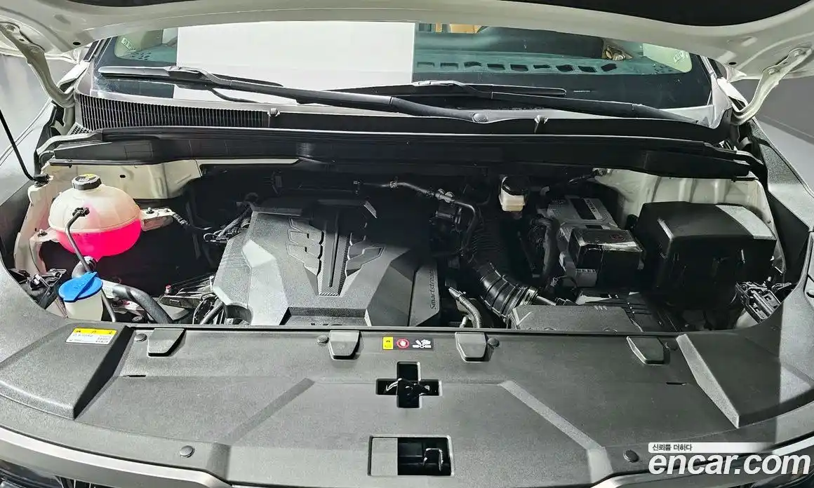 Kia Canival 2023 3.5 Автомат в Москве № 928888, фото 6