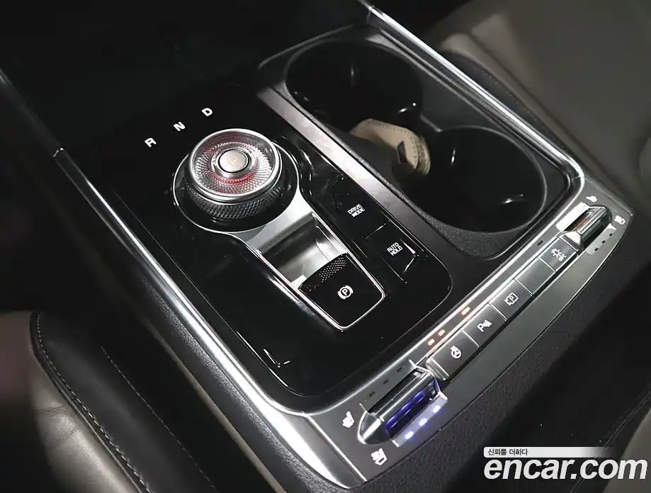 Kia Canival 2024 3.5 Автомат в Москве № 928955, фото 13