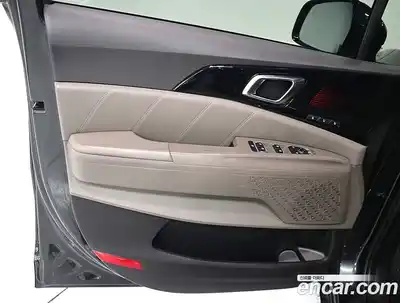 Kia Canival 2024 3.5 Автомат в Москве № 928955, миниатюра 10