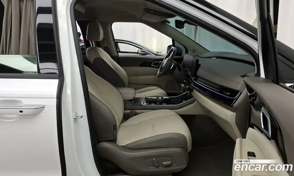 Kia Canival 2024 3.5 Автомат в Москве № 929007, фото 11