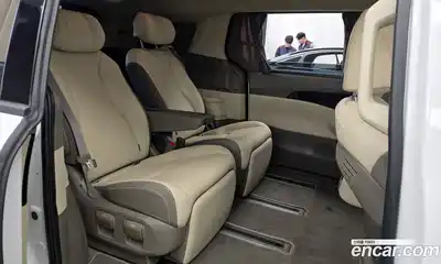 Kia Canival 2024 3.5 Автомат в Москве № 929007, миниатюра 12