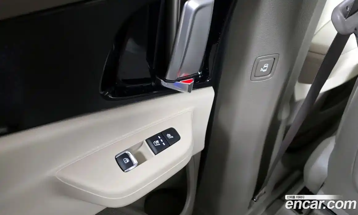 Kia Canival 2024 3.5 Автомат в Москве № 929007, фото 18