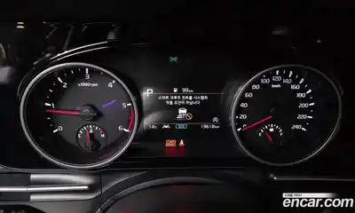 Kia Canival 2021 2.2 Автомат в Москве № 929038, миниатюра 8