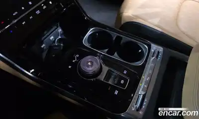 Kia Canival 2021 2.2 Автомат в Москве № 929038, миниатюра 9