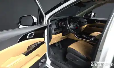 Kia Canival 2021 2.2 Автомат в Москве № 929038, миниатюра 10