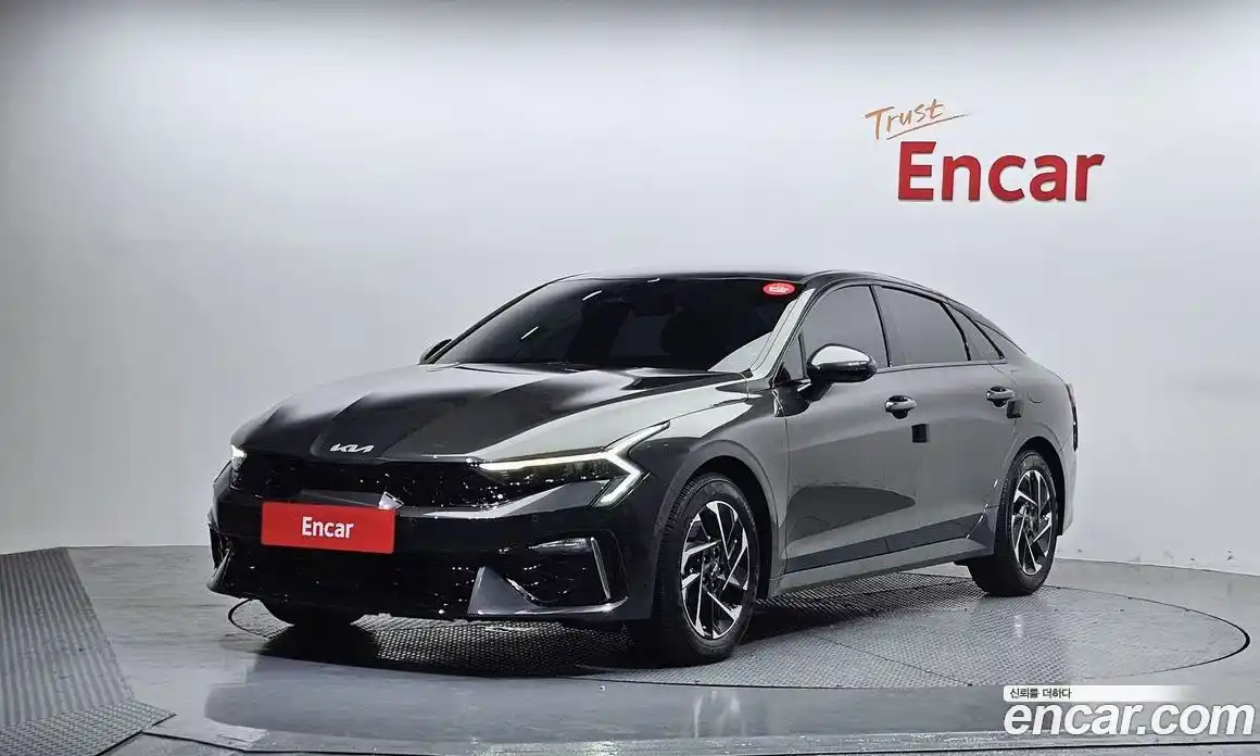 Kia K5 2025 2.0 Автомат в Москве № 929045, фото 1