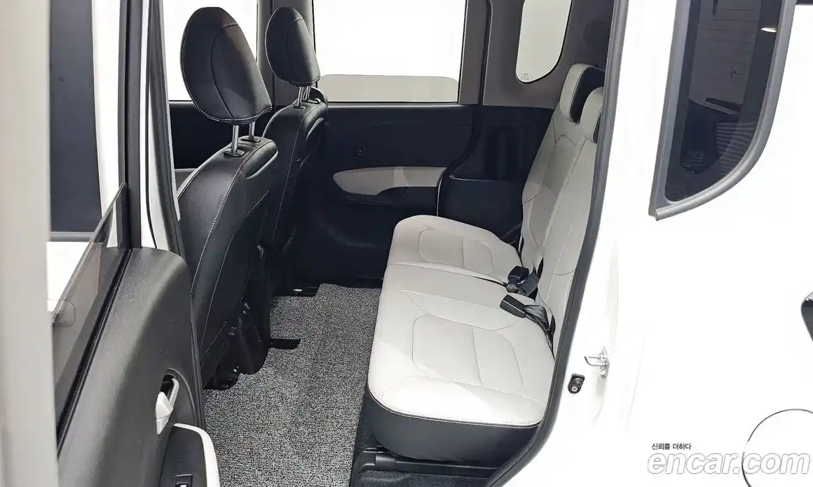 Kia Ray 2024 1.0 Автомат в Москве № 929113, фото 11