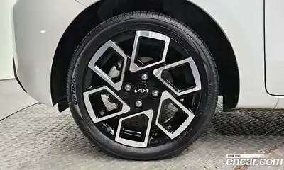 Kia Ray 2024 1.0 Автомат в Москве № 929113, миниатюра 5