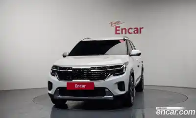 Kia Seltos 2023 1.6 Автомат в Москве № 929119, миниатюра 3