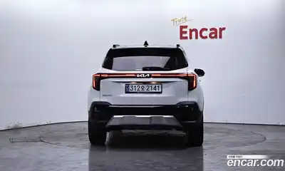 Kia Seltos 2022 1.6 Автомат в Москве № 929127, миниатюра 3