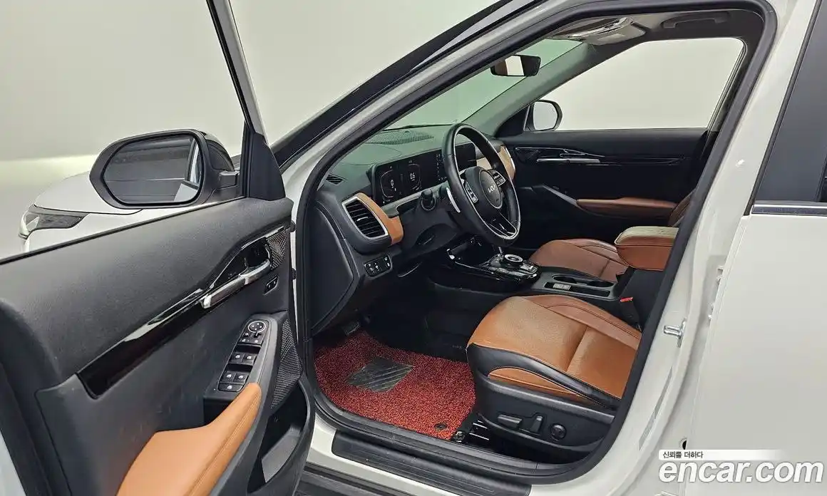 Kia Seltos 2022 1.6 Автомат в Москве № 929127, фото 9