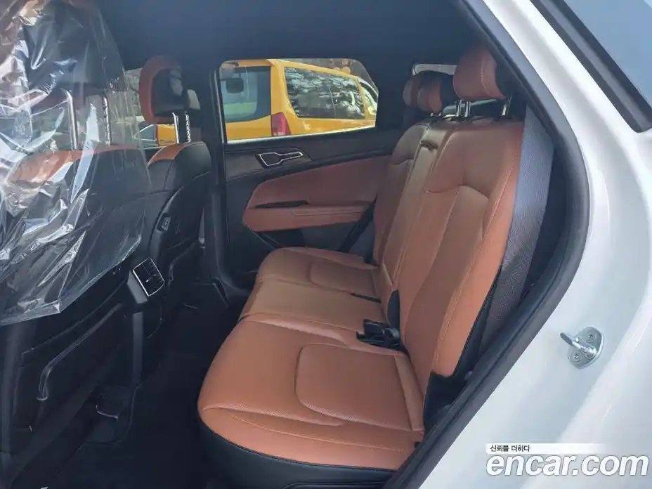 Kia Sportage 2023 1.6 Автомат в Москве № 929208, фото 18