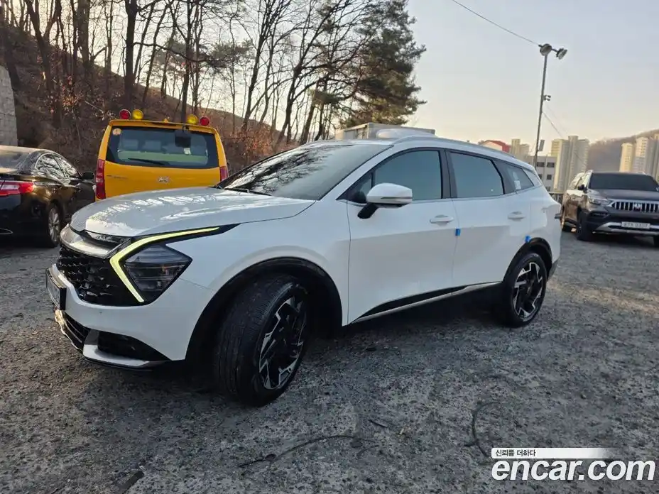 Kia Sportage 2023 1.6 Автомат в Москве № 929208, фото 3