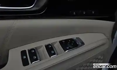 Kia Canival 2024 3.5 Автомат в Москве № 929255, миниатюра 12