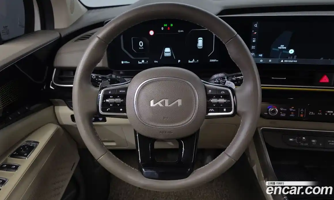 Kia Canival 2024 3.5 Автомат в Москве № 929255, фото 13