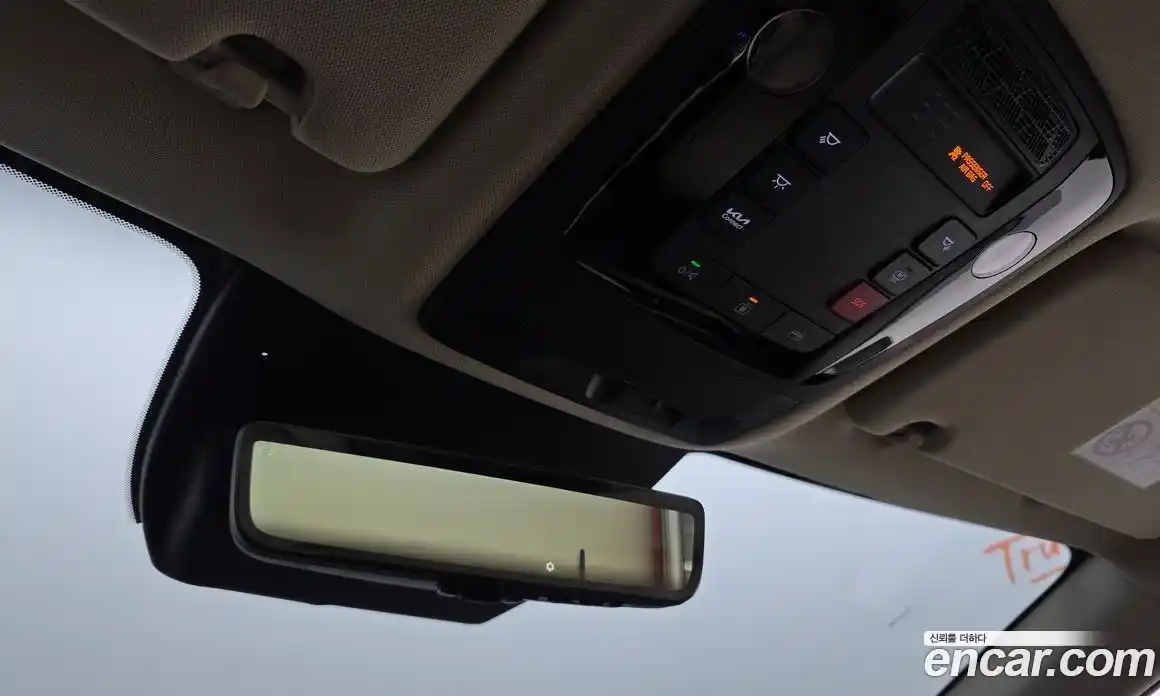 Kia Canival 2024 3.5 Автомат в Москве № 929255, фото 16