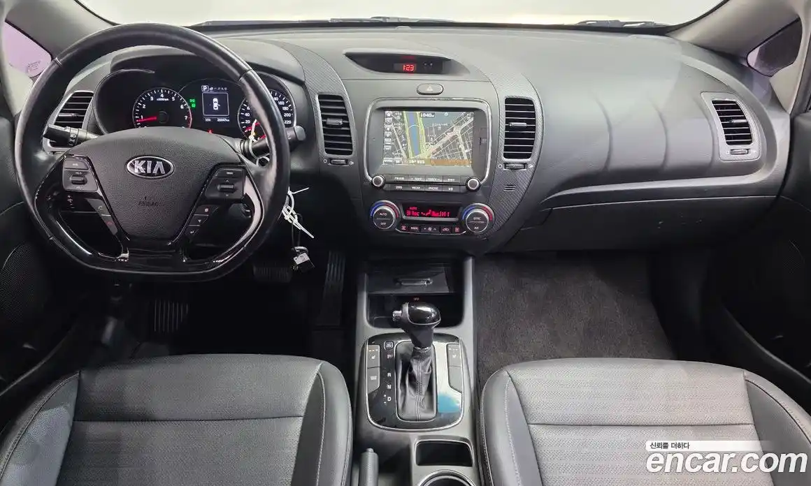 Kia K3 2015 1.6 гидро в Москве № 929412, фото 7