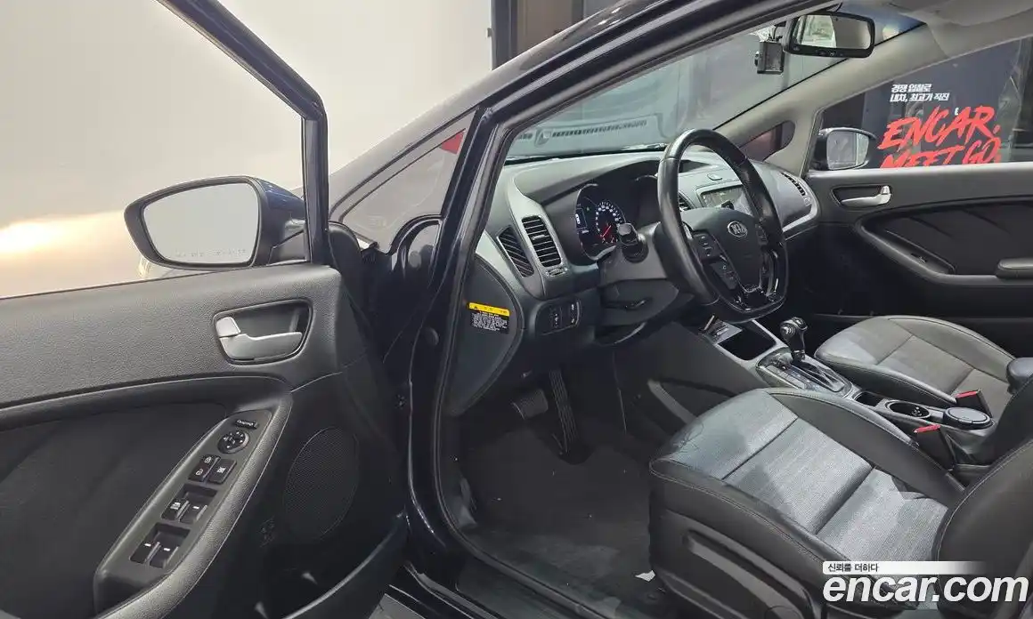 Kia K3 2015 1.6 гидро в Москве № 929412, фото 10