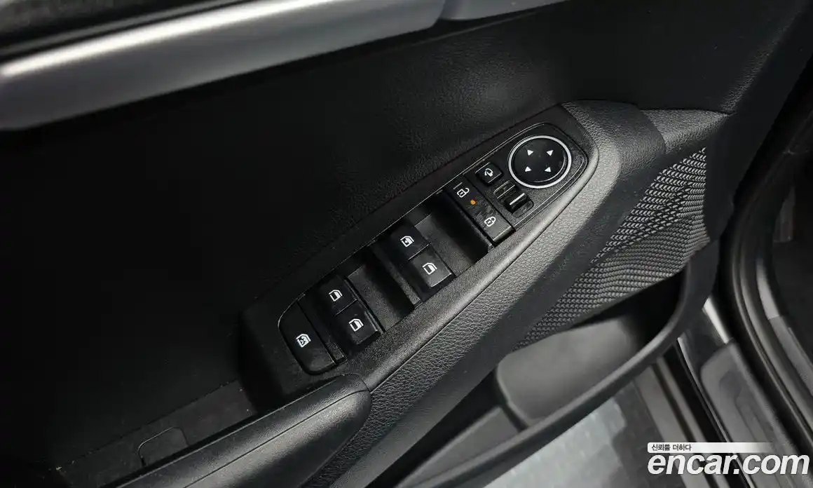 Kia Seltos 2024 2.0 Автомат в Москве № 929422, фото 17