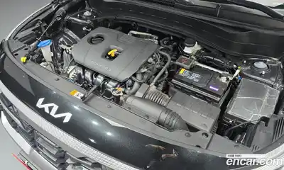 Kia Seltos 2024 2.0 Автомат в Москве № 929422, миниатюра 6