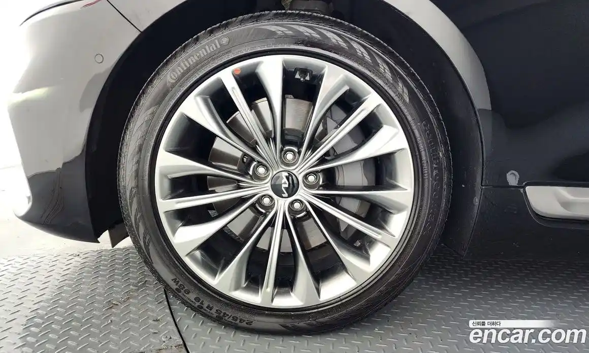 Kia K9 2021 3.8 Автомат в Москве № 929463, фото 4