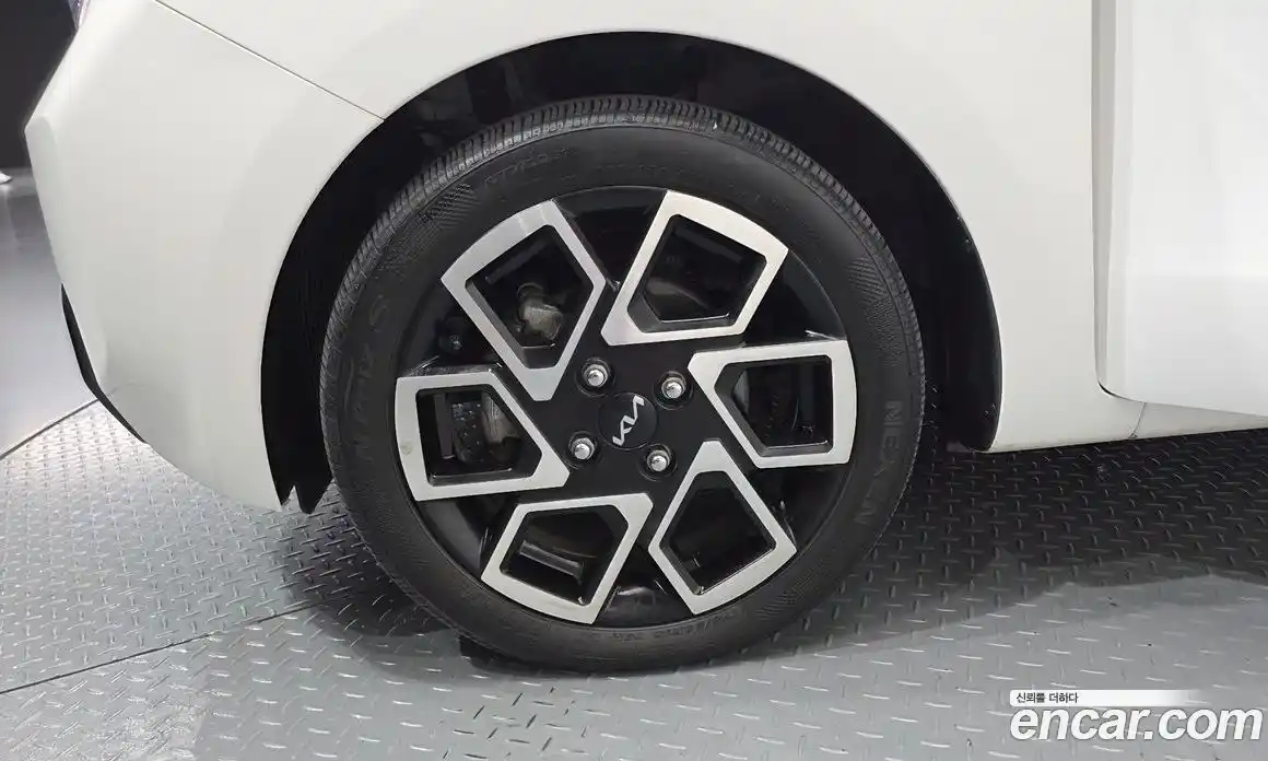 Kia Ray 2024 1.0 Автомат в Москве № 929514, фото 5