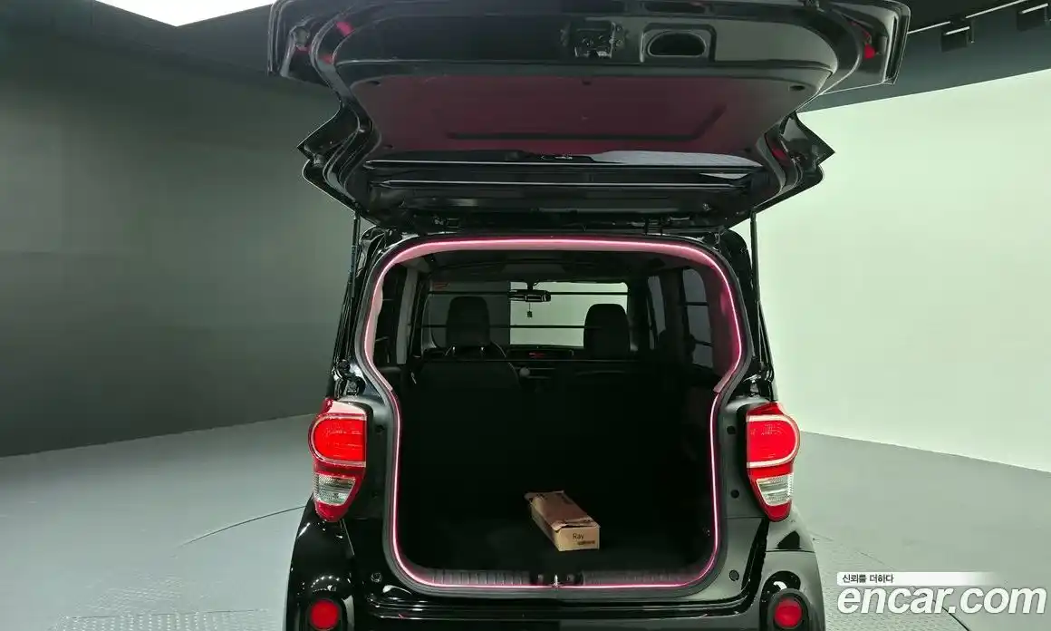 Kia Ray 2022 1.0 Автомат в Москве № 929708, фото 20