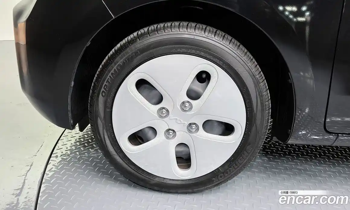 Kia Ray 2022 1.0 Автомат в Москве № 929708, фото 5