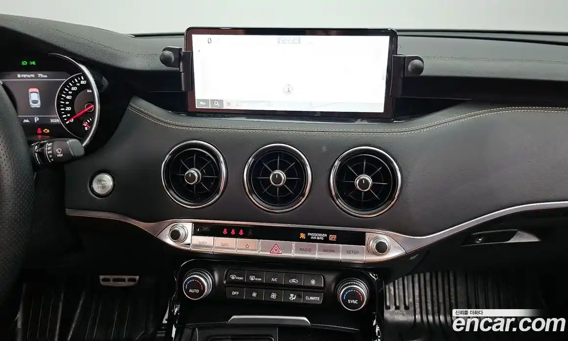 Kia Stinger 2023 3.3 Автомат в Москве № 929758, фото 14