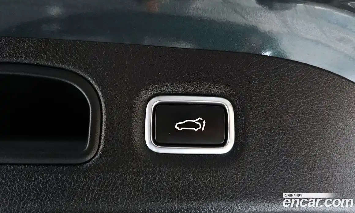 Kia Stinger 2023 3.3 Автомат в Москве № 929758, фото 17