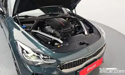 Kia Stinger 2023 3.3 Автомат в Москве № 929758, миниатюра 6