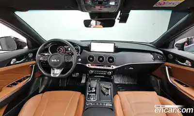 Kia Stinger 2023 3.3 Автомат в Москве № 929758, миниатюра 7
