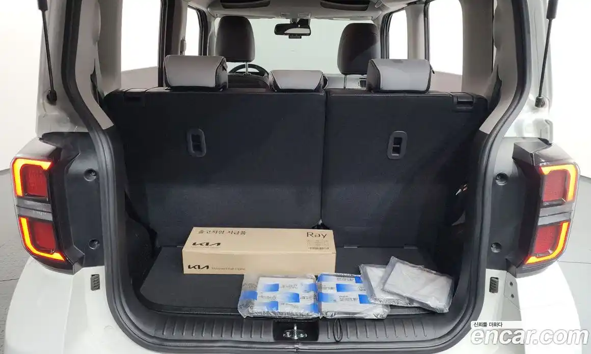 Kia Ray 2022 1.0 Автомат в Москве № 929788, фото 20